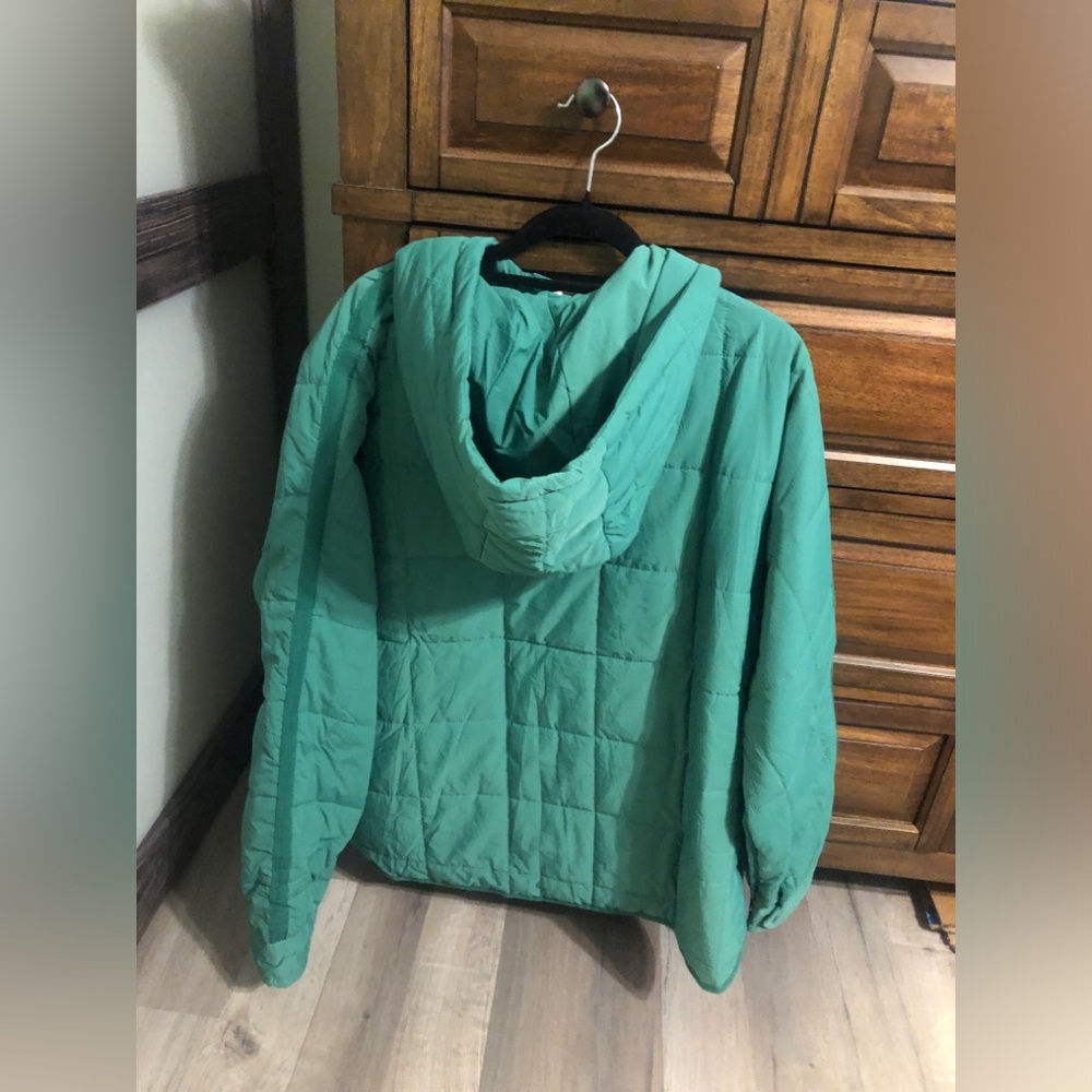 Women's Green Quilted Jacket - Picture 3 of 3
